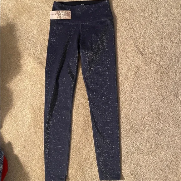 SAGE collective XS NWT workout set. - Picture 4 of 13